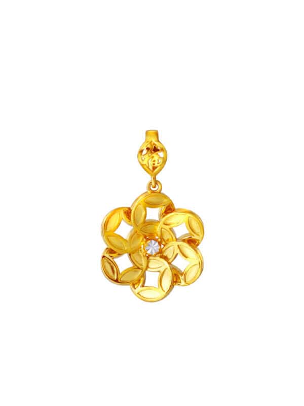 master762x1100_0017_DSC026579P-YG1233P-2C TOMEI Good Luck Pendant, Yellow Gold 916