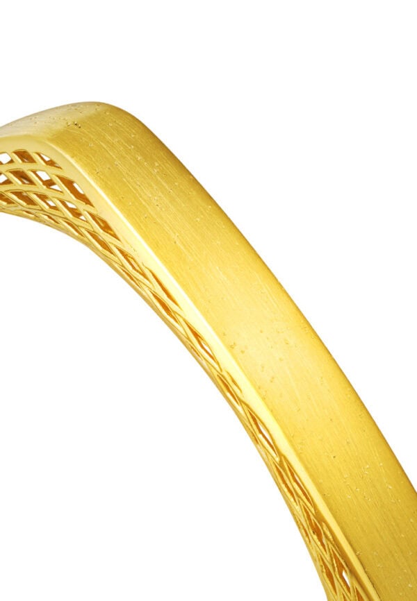 TOMEI Sri Puteri Classic Infused Bangle, Yellow Gold 916