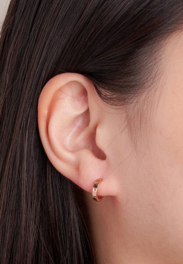 TOMEI Rouge Collection, Huggie Earrings, Rose Gold 750