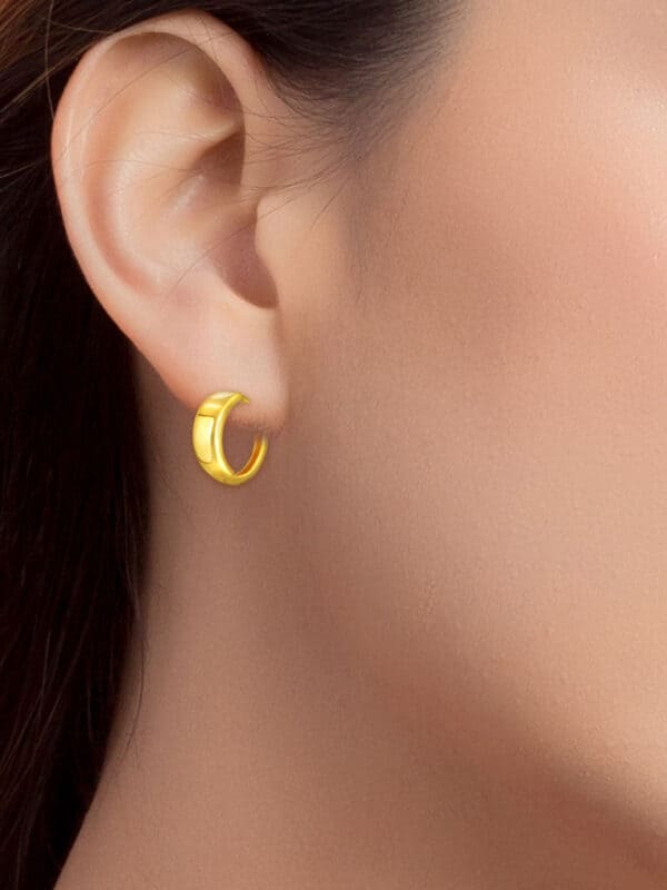 TOMEI Loop Earrings, Yellow Gold 916