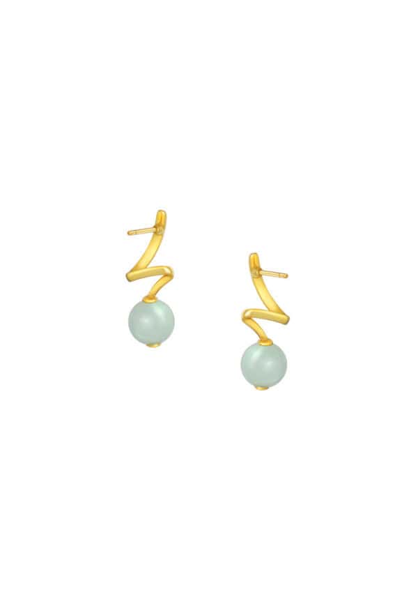 762x1100_0004_Sony_60822DC-YG1418E-2C_2 TOMEI Diamond Cut Collection Jade Earrings, Yellow Gold 916