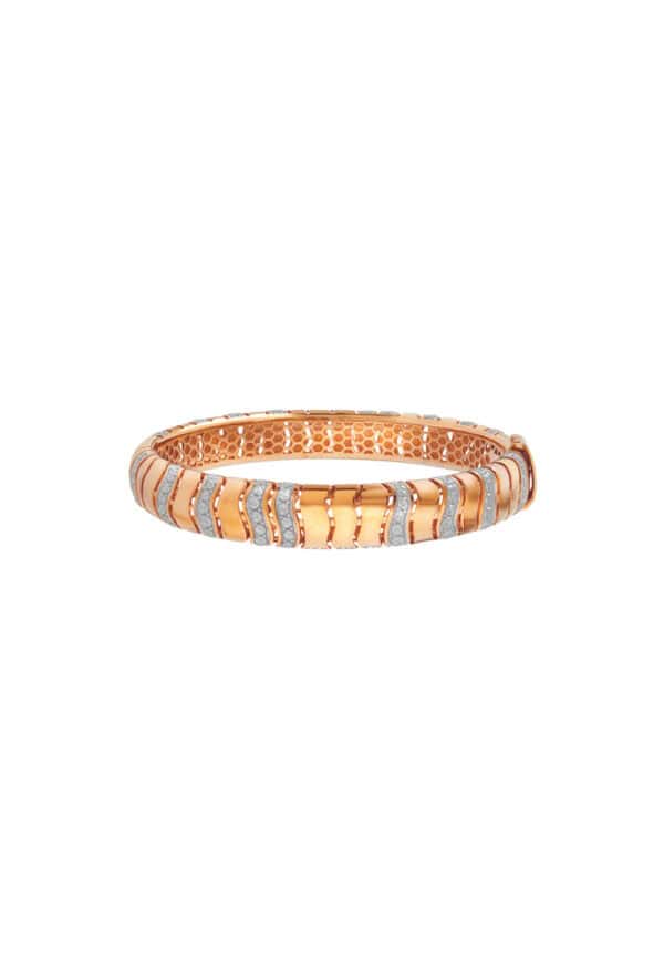 TOMEI Diamond Cut Collection Bangle, Yellow Gold 916