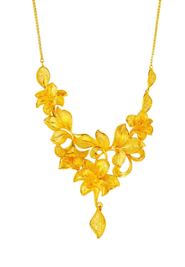 TOMEI x Xifu 【玉兰花开】Necklace, Yellow Gold 999