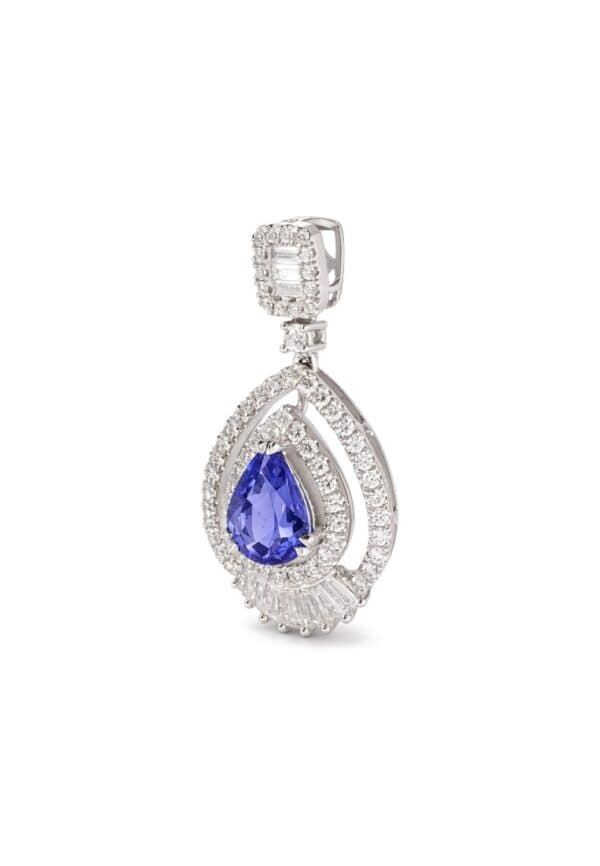 TOMEI Sapphire Pendant, White Gold 750/18K