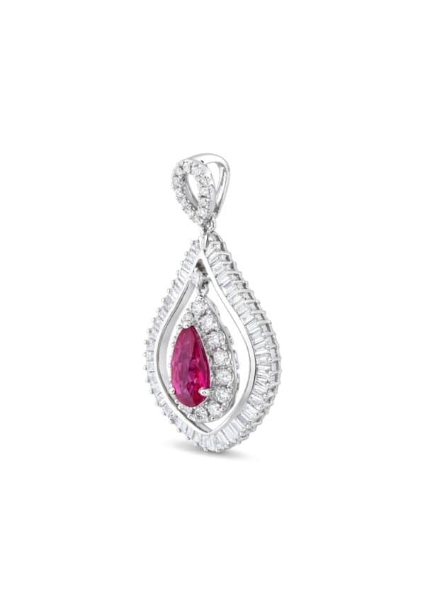 TOMEI Ruby Pendant, White Gold 750/18K