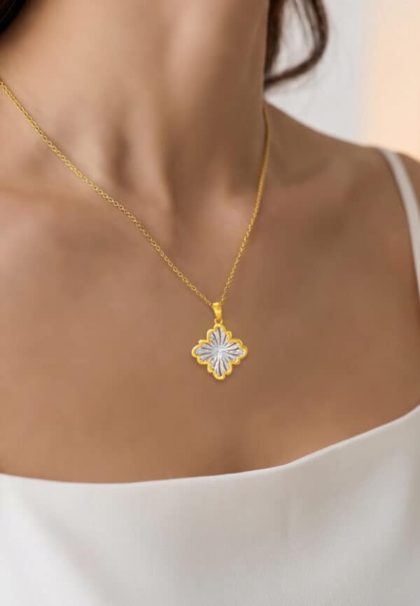 TOMEI Dual-Tone Pendant, Yellow Gold 916/22K