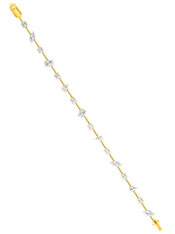 ssmy-zone-1793264047-1100x762px_22Jun_0028_DC-YG1754B-2C.jpg TOMEI Diamond Cut Collection Bracelet, Yellow Gold 916/22K