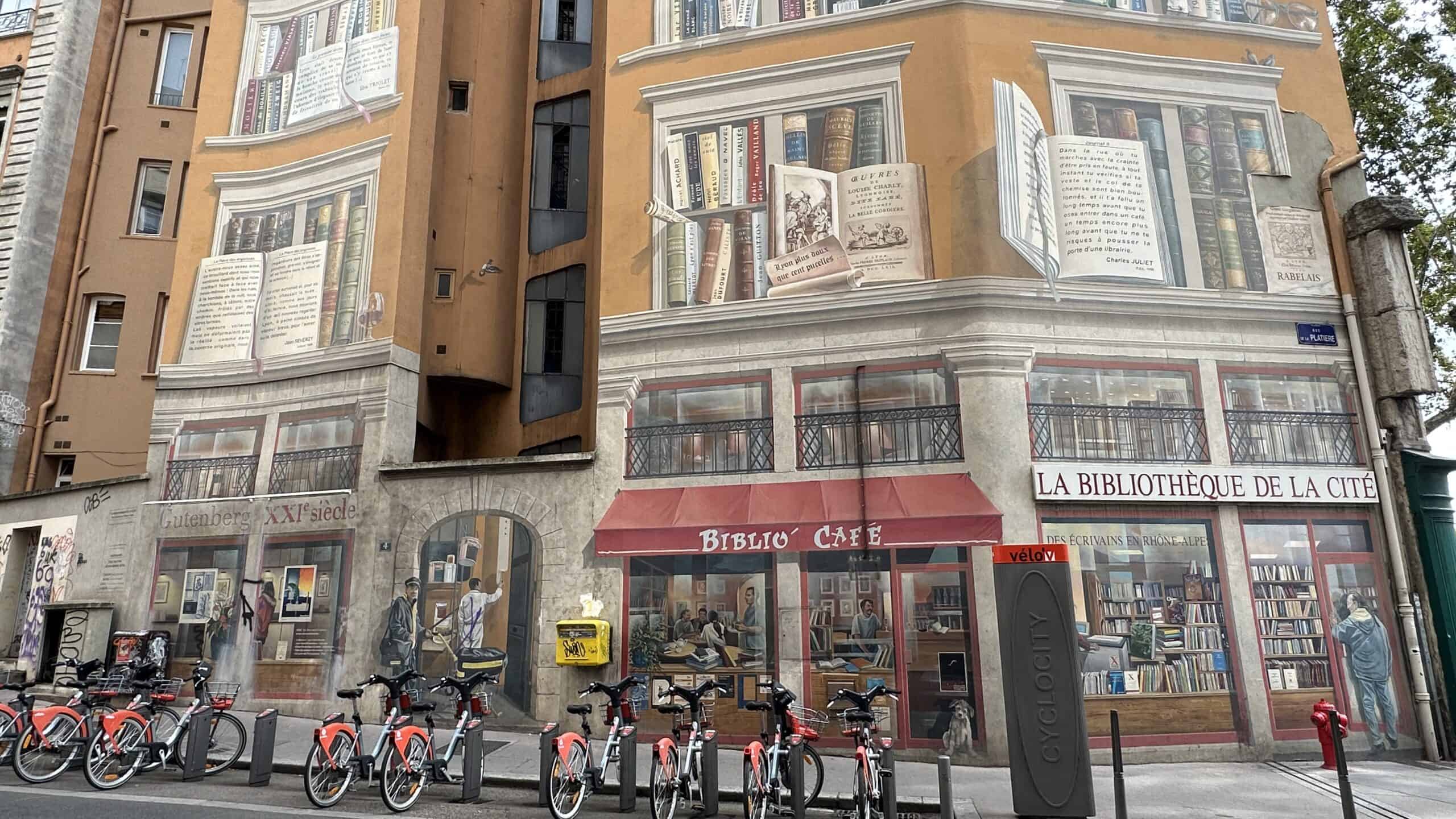 Bibliotheque de la Cite mural