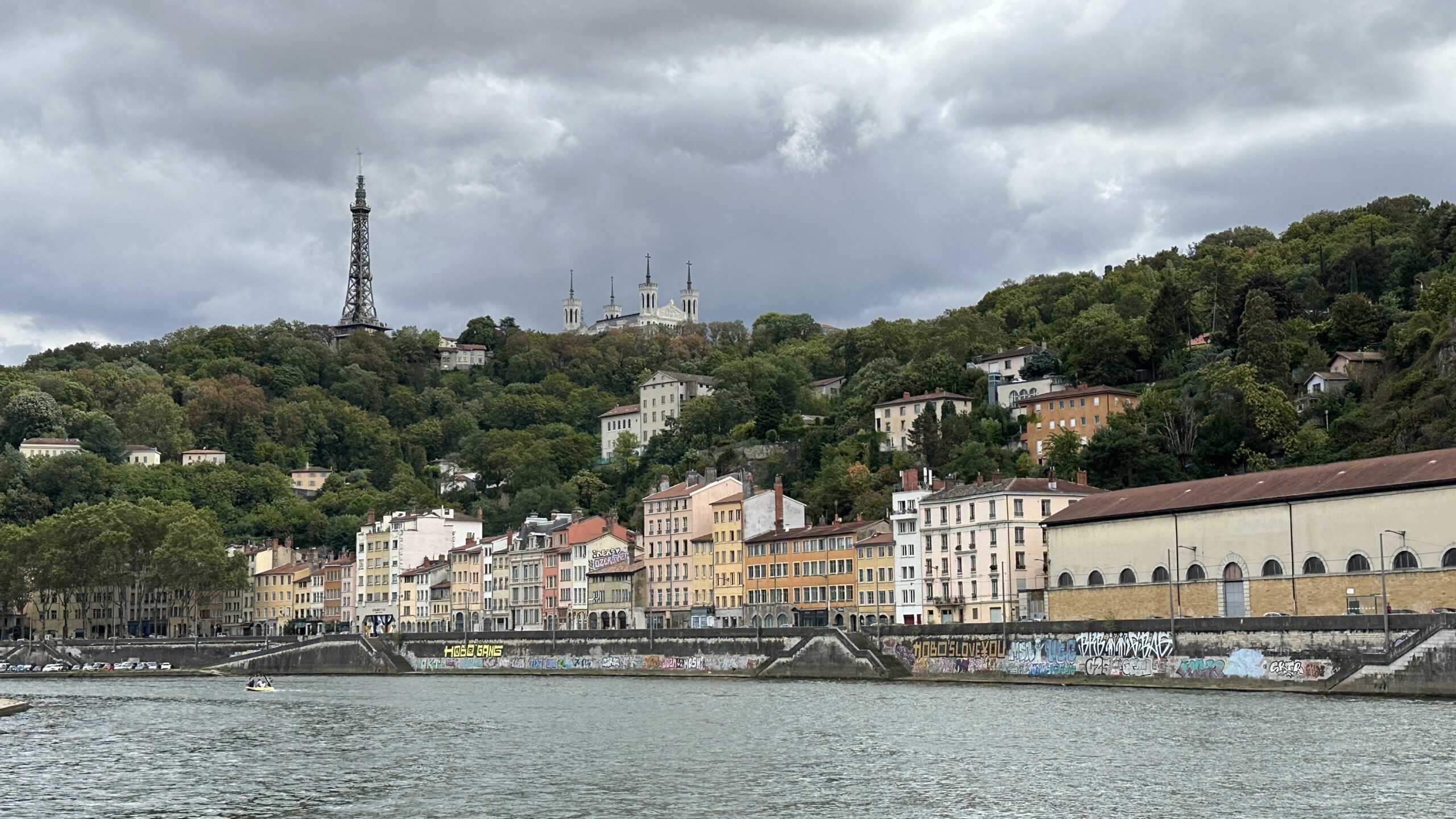 Views from the Soane river cruise