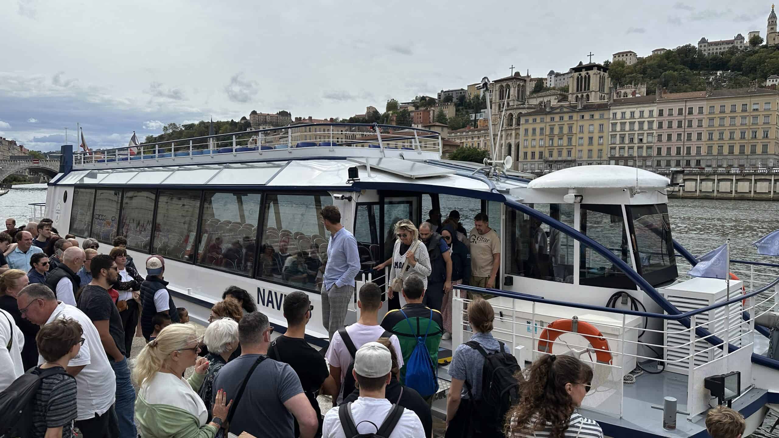 Soane river cruise