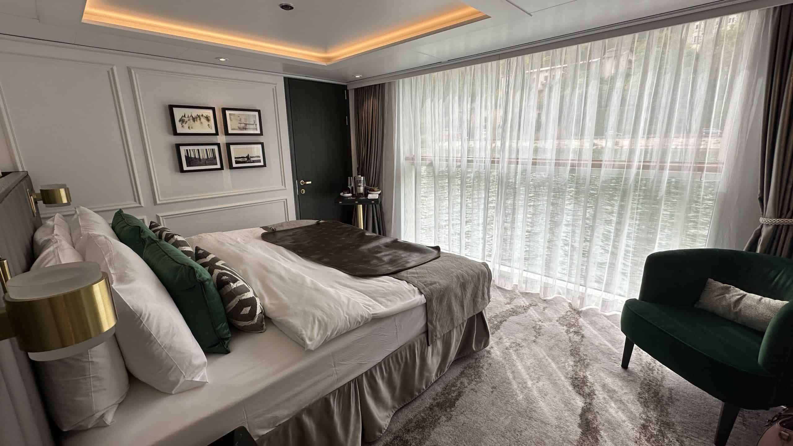 Seahorse suite