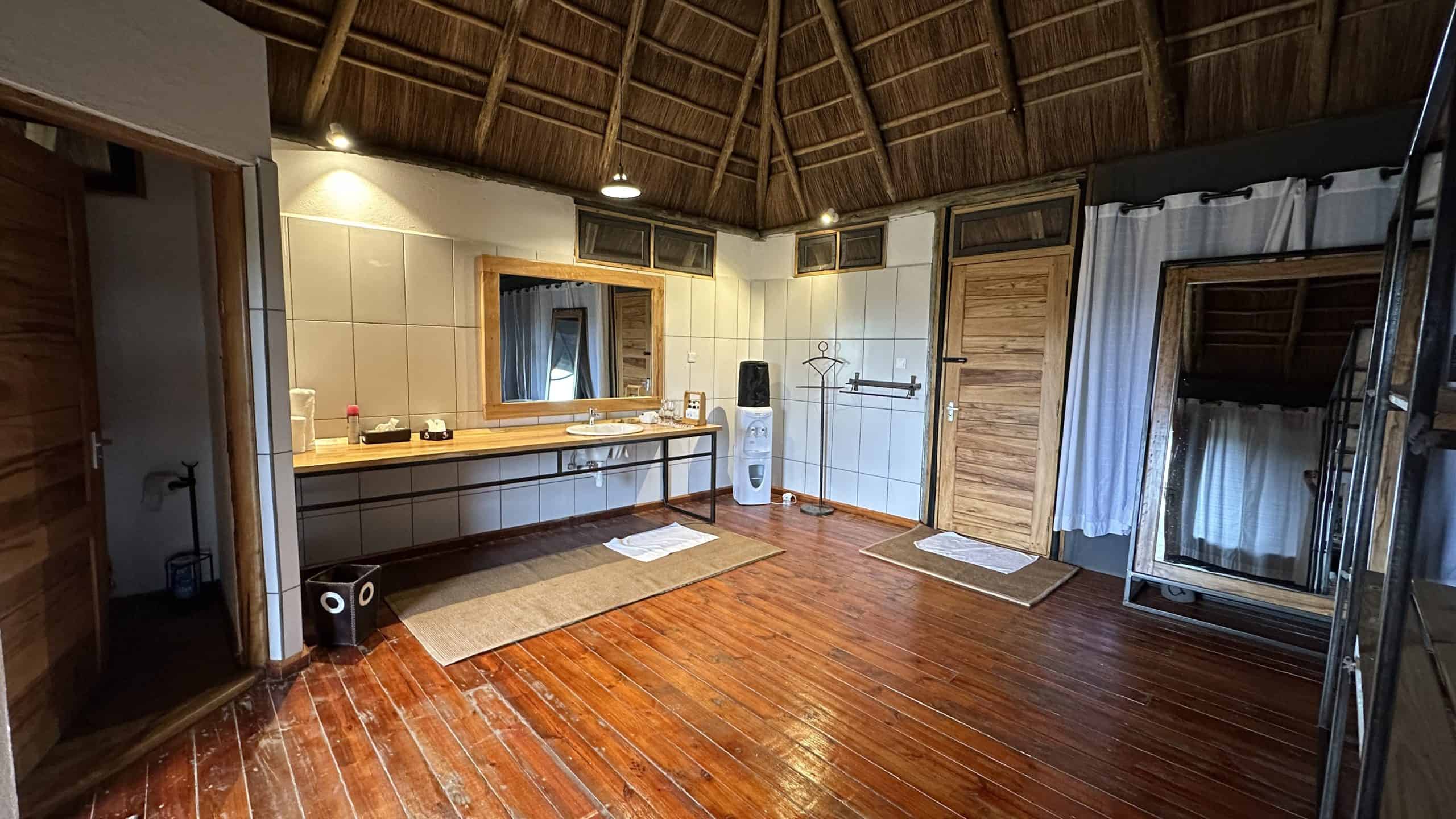 Ensuite bathroom facilities