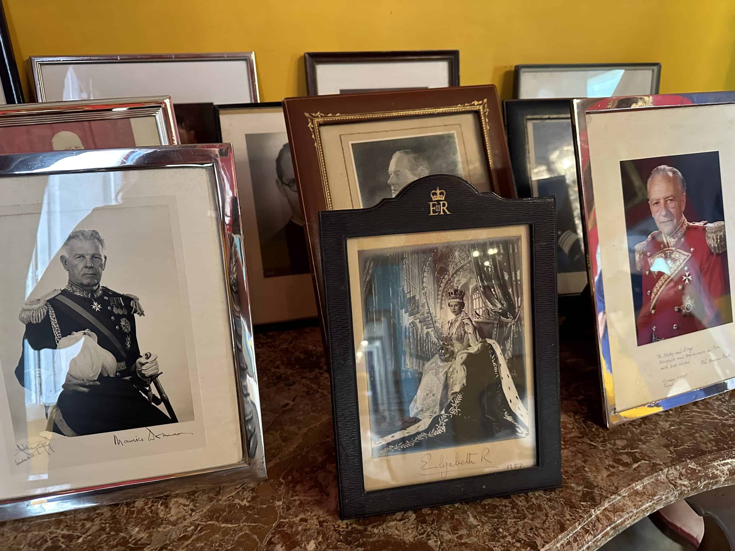 Picture of Queen Elizabeth