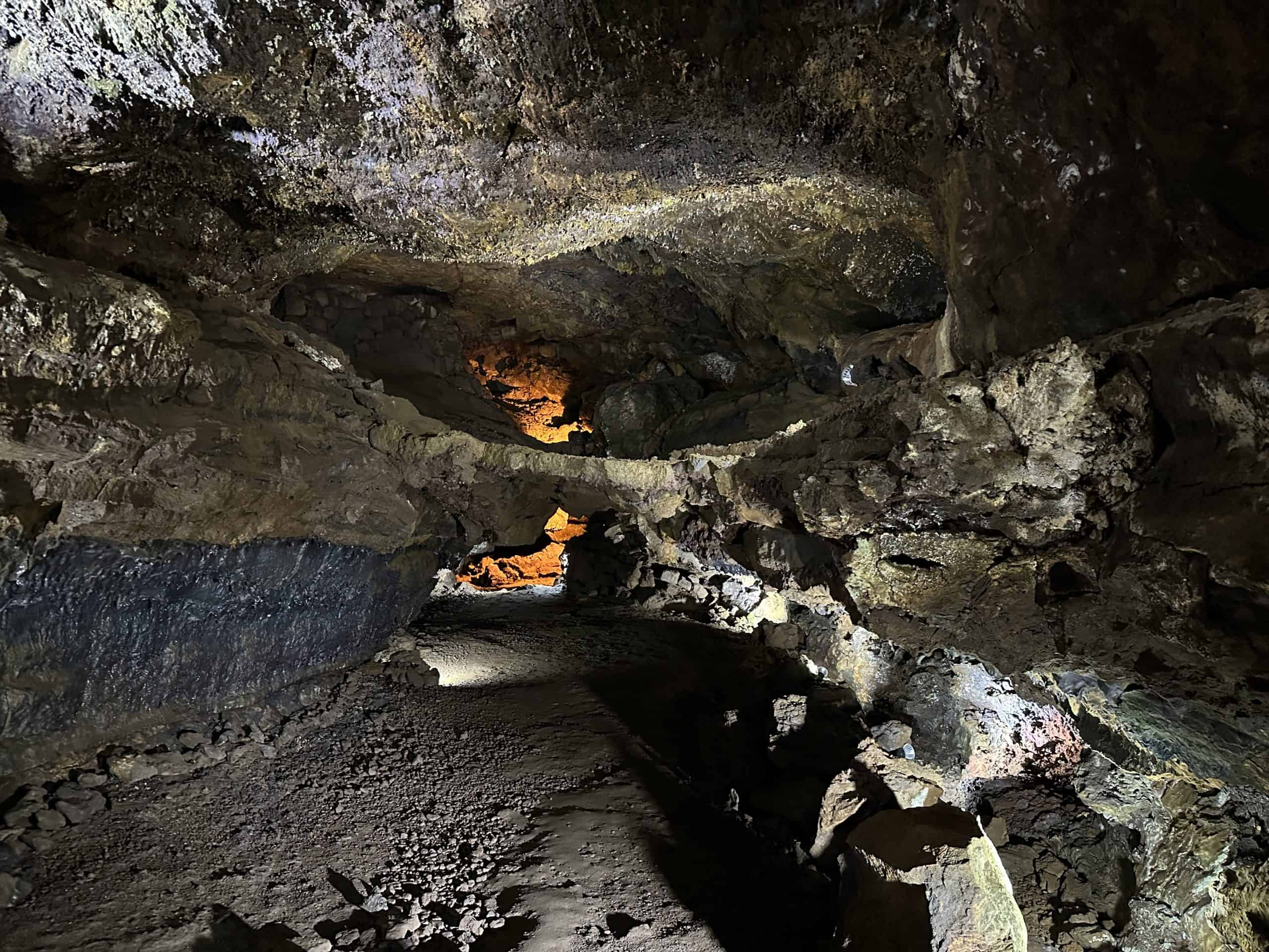 Lava tube cave