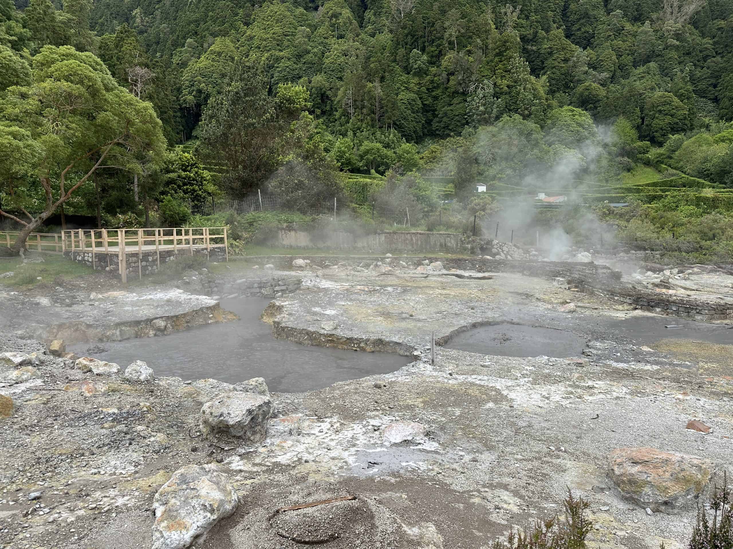 Bubbling hot pools