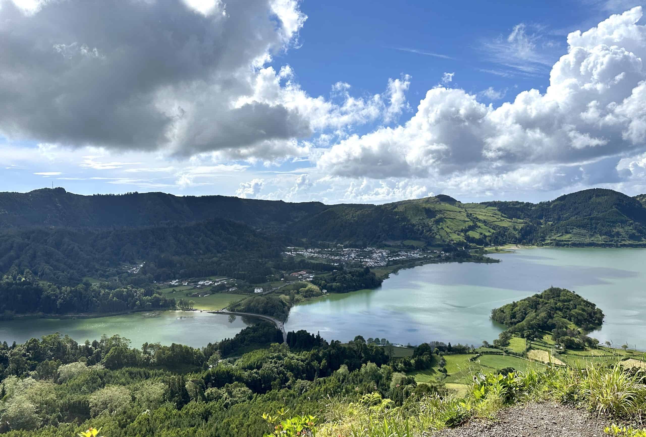 Sete Cidades village