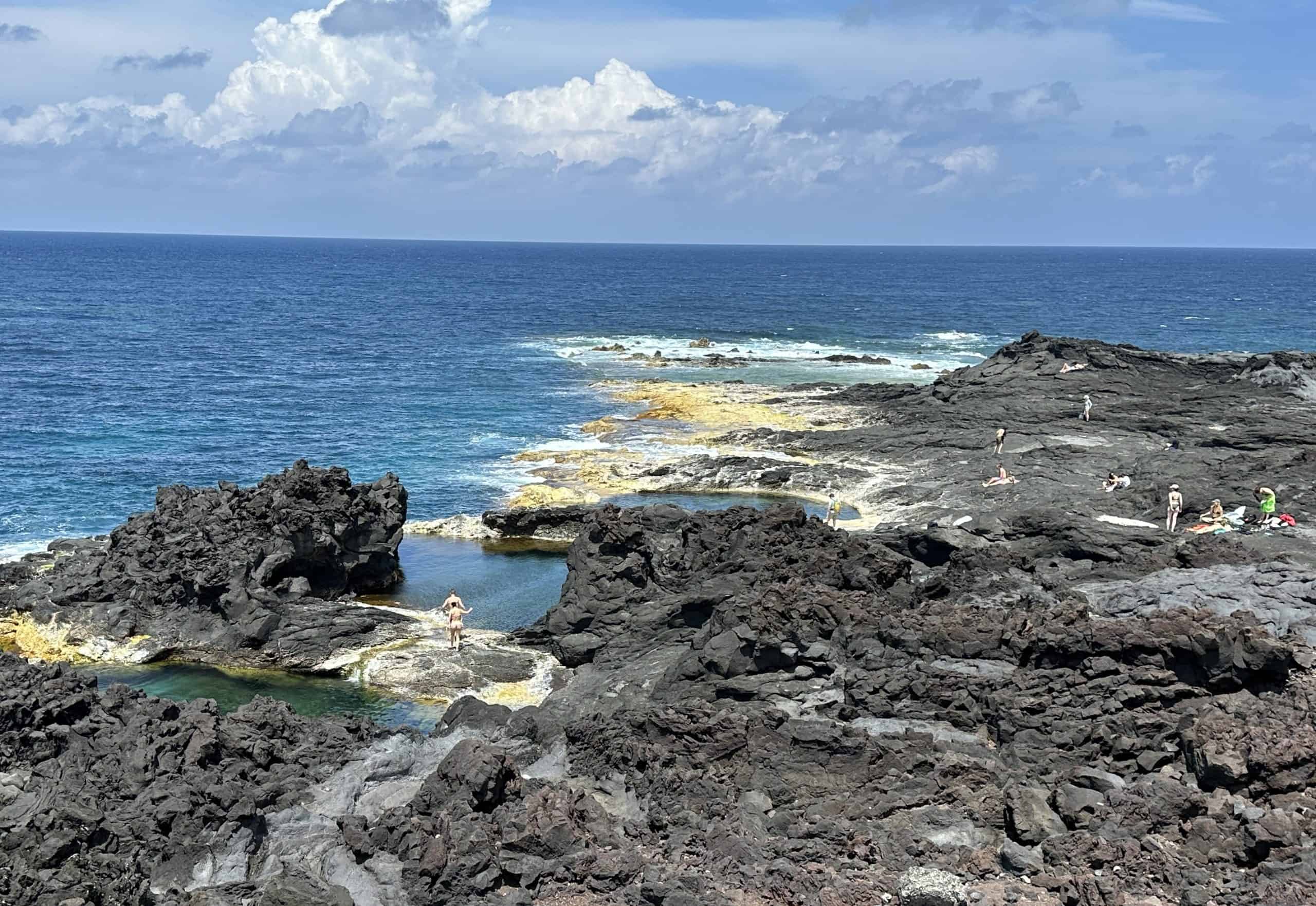 Natural swimming pools in Mosteiros