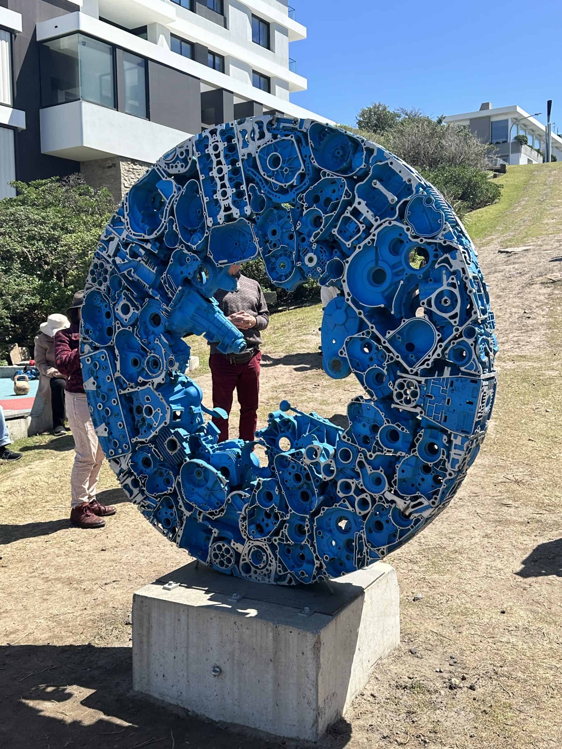 Sculpture artwork