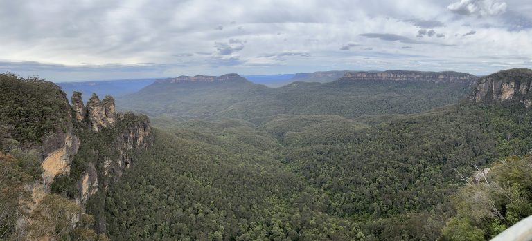 How To Spend One Day In The Blue Mountains On A Day Trip From Sydney