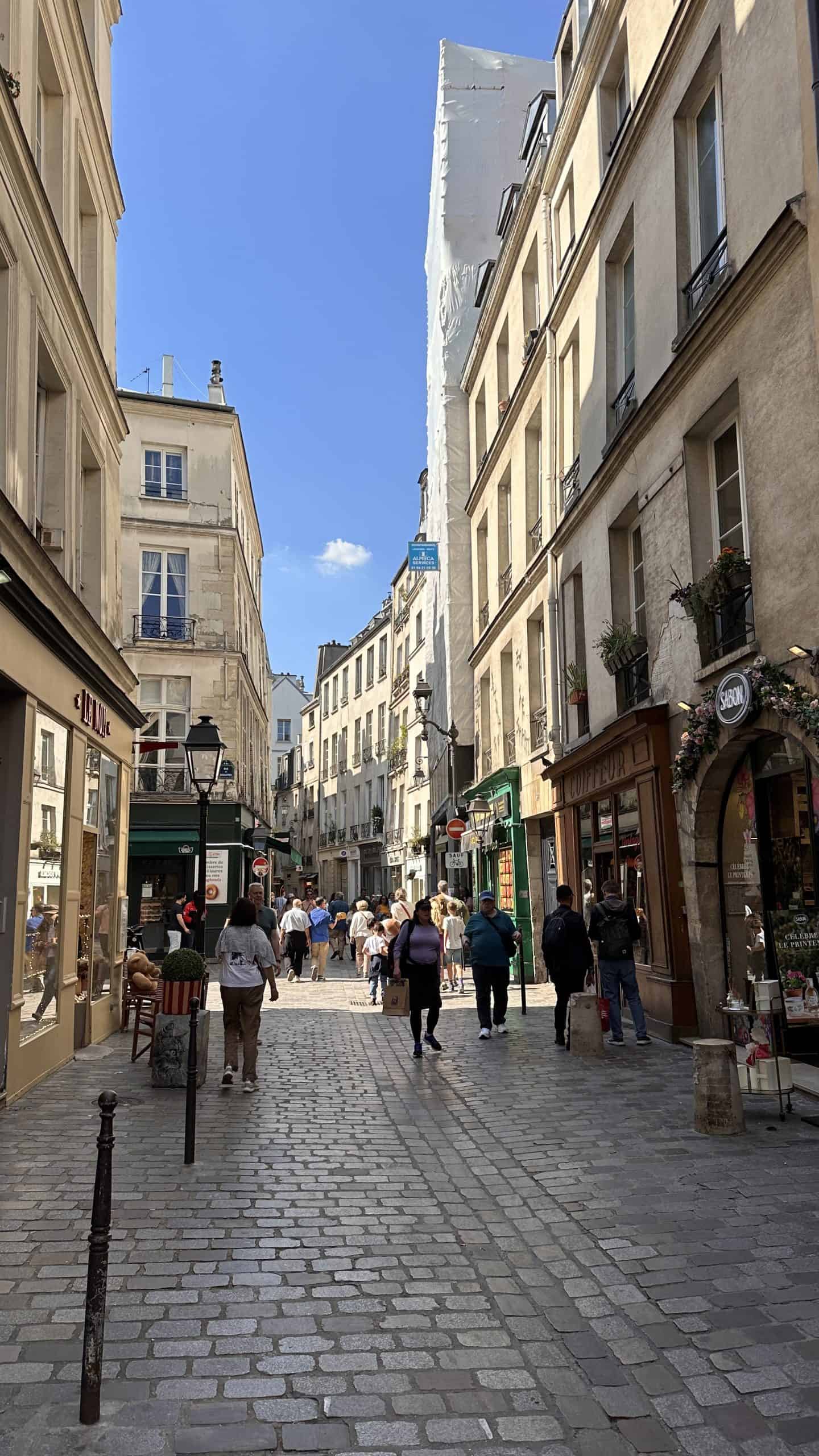 Rue des Rosiers