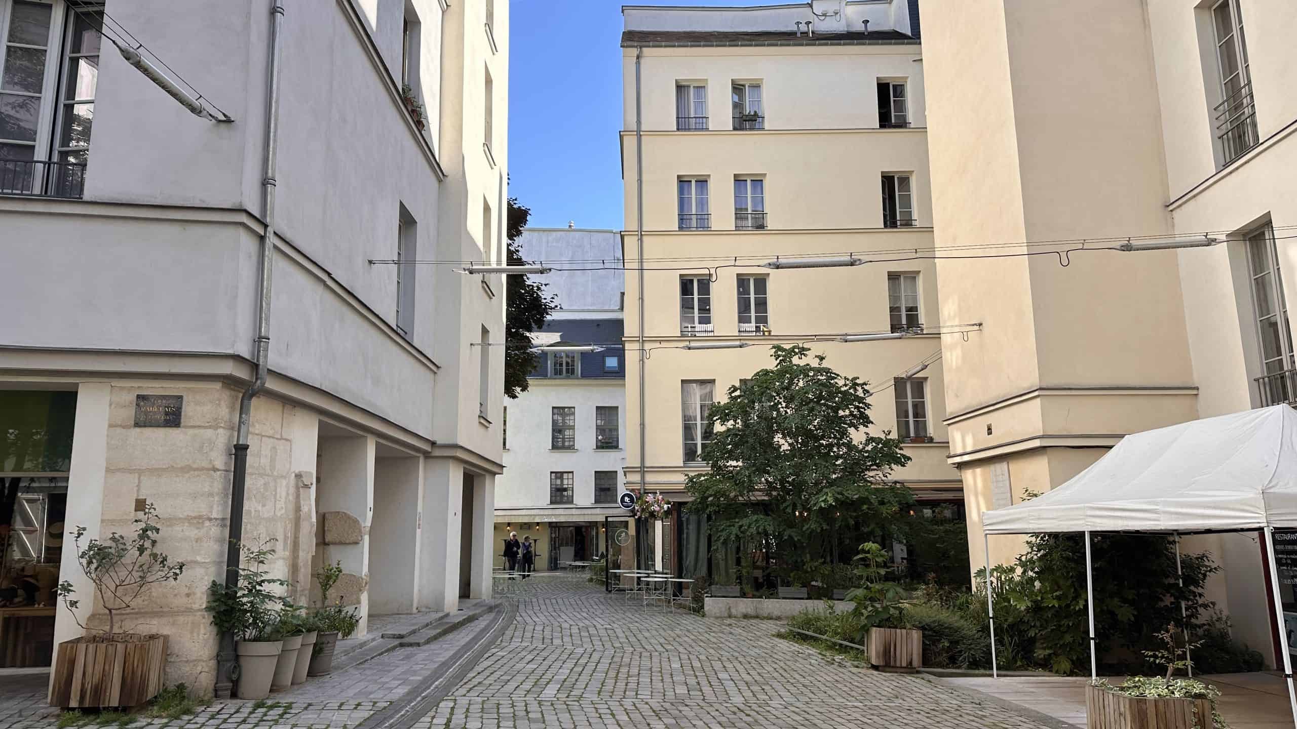 Saint Paul Village