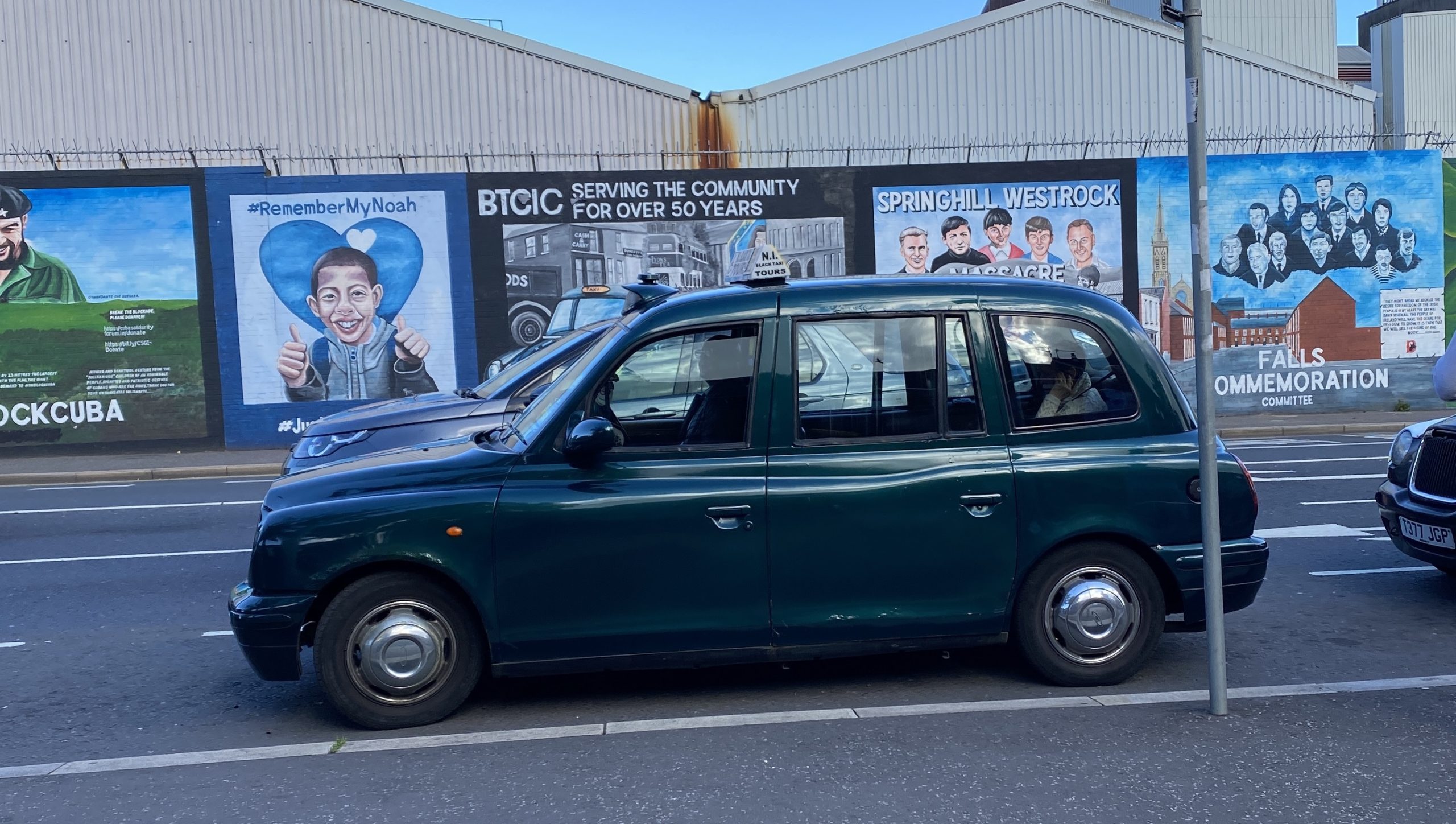 Black Taxi Tour Belfast
