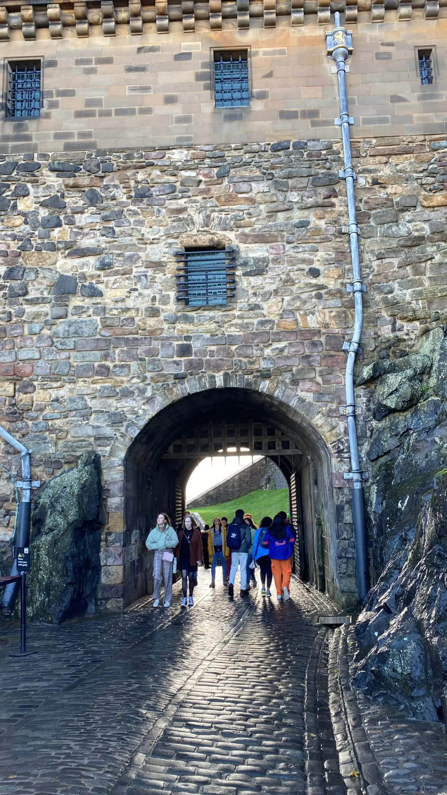 Gate to the Edinburgh Castle