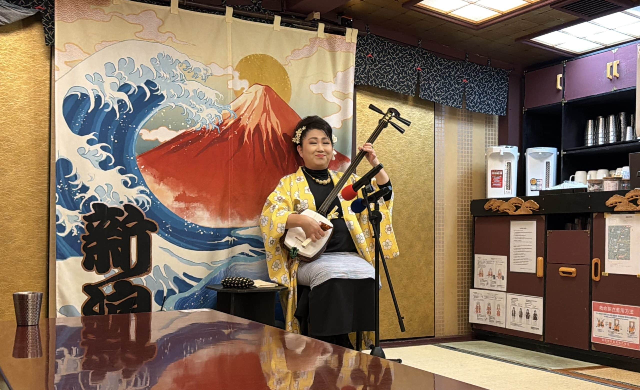 Our entertainer Mitori