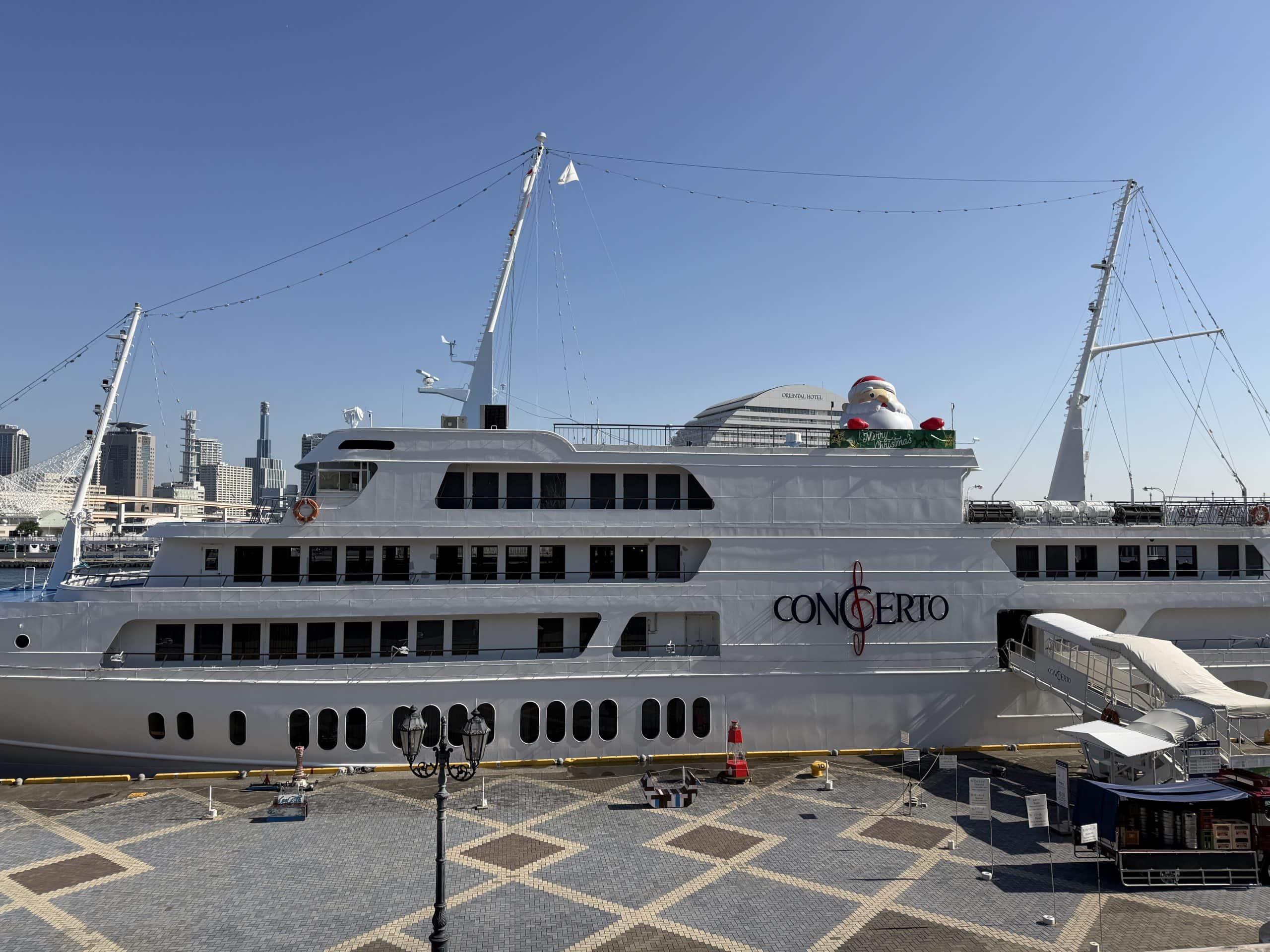 Cruise boat for Harbour tours