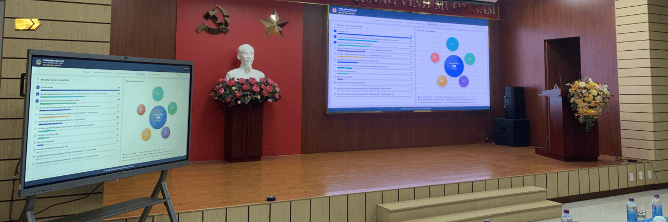 cho thuê màn hình tương tác tọa đàm trình chiếu EZDEVICE