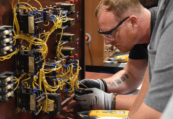 Carrier Launches TechVantage Ignite For New HVAC Technicians - Service ...