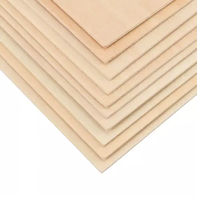 Lamina Plywood corriente 1.22m x 2.44m x 3.6mm