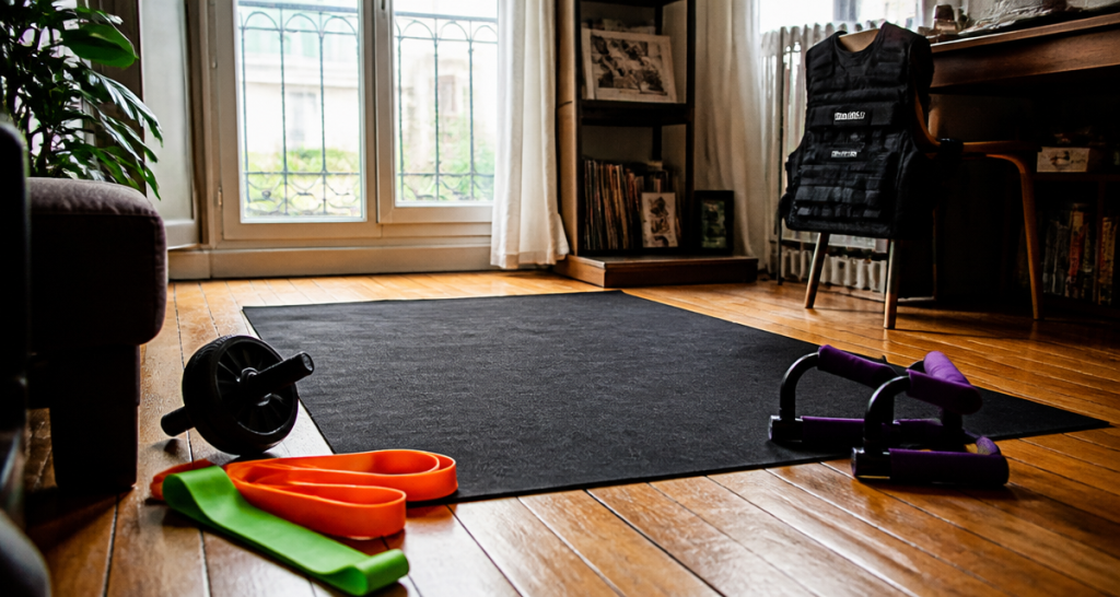 accessoires muscu maison tapis bandes roue poignées gilet