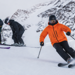 ski all mountain skieur piste poudreuse