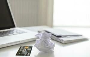 Read more about the article Deudas y Crédito 101: Transforma tus Finanzas