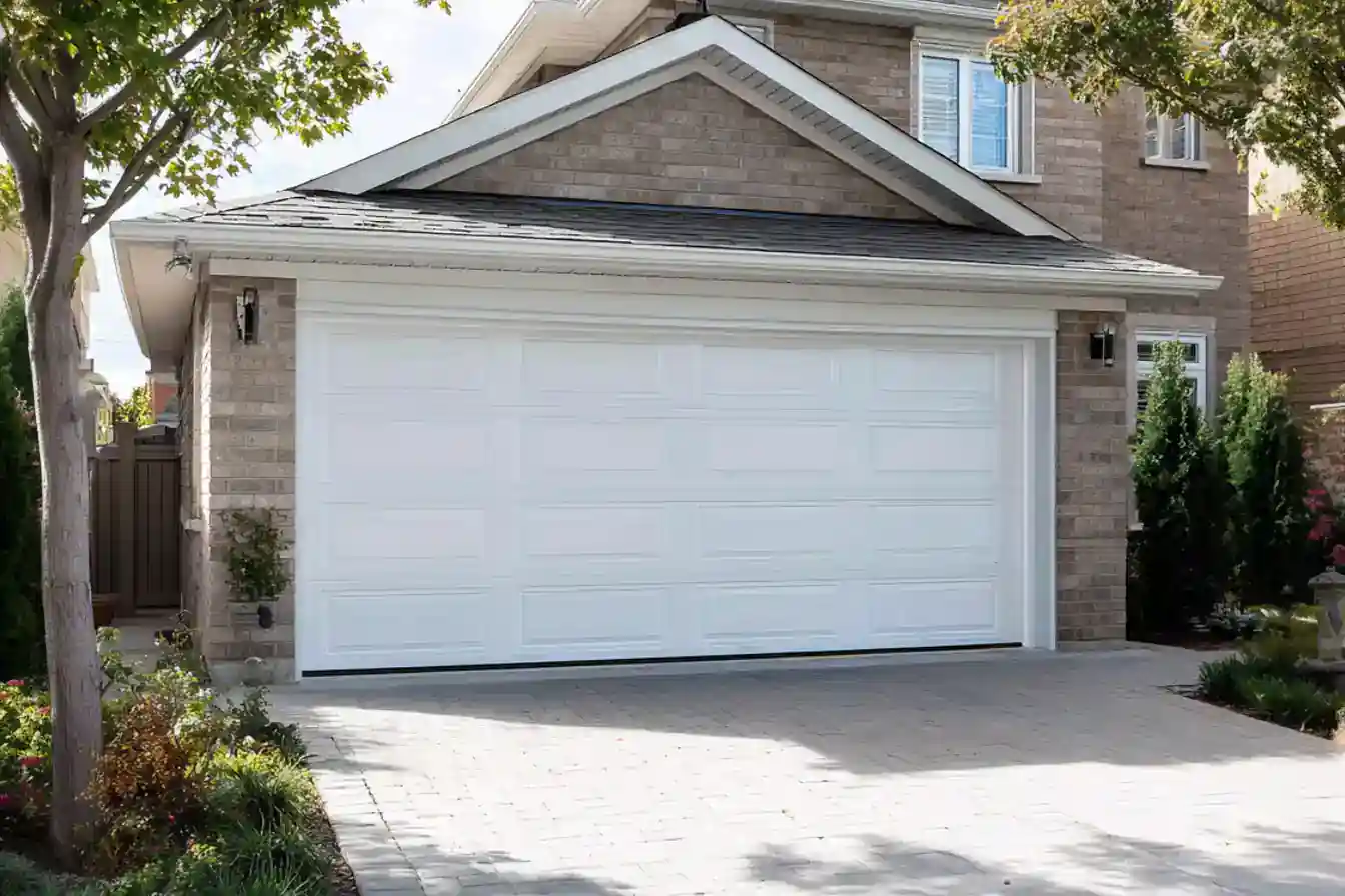 Maple-Garage-Door-Repair
