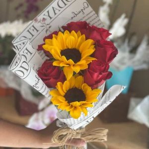 Ramalhete 6 Colombianas e 2 Girassois