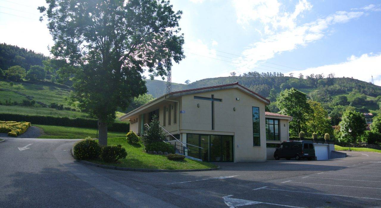 Flores para tanatorio Acebo en Cantabria