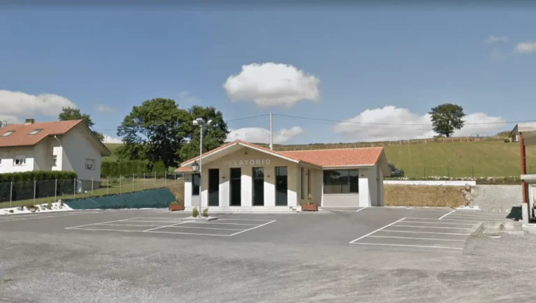 Floristería para Velatorio La Espina