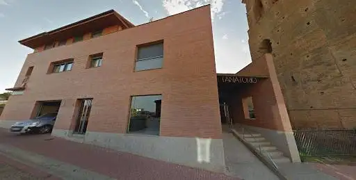 Floristería para Tanatorio Santa Ana en Sahagún