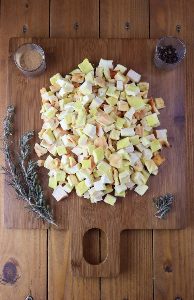 Image of sliced chicken of the woods mushroom