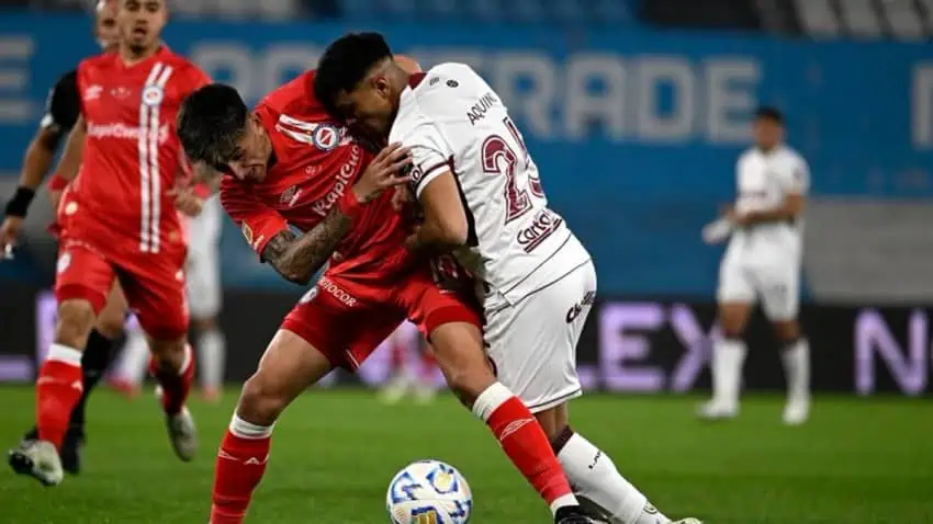 Argentinos Juniors vs Lanus Highlights