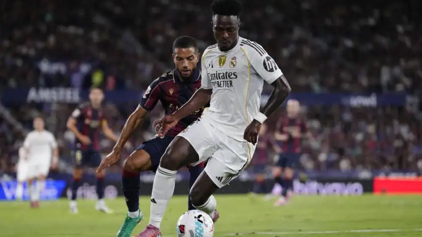 Levante vs Real Madrid Highlights