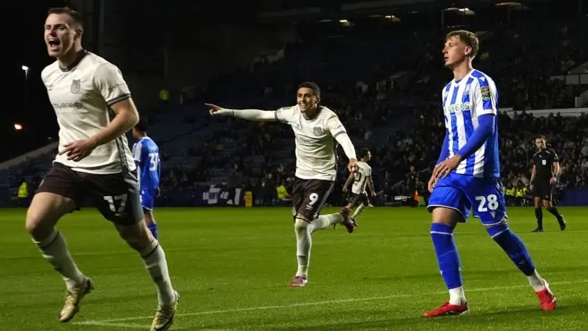 Sheffield Wednesday vs Grimsby Town Highlights