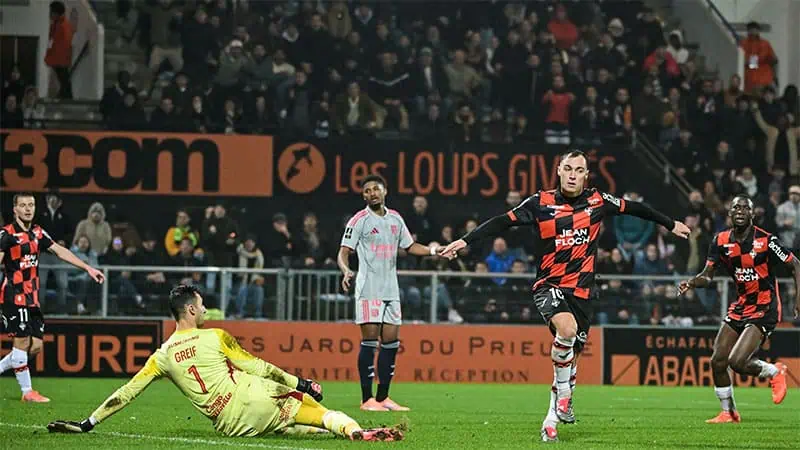 Lorient vs Lyon highlights