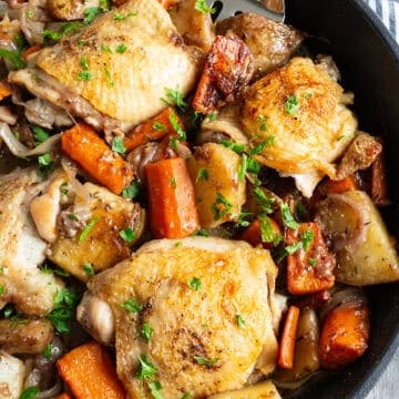 Red wine oven-braised chicken thighs.