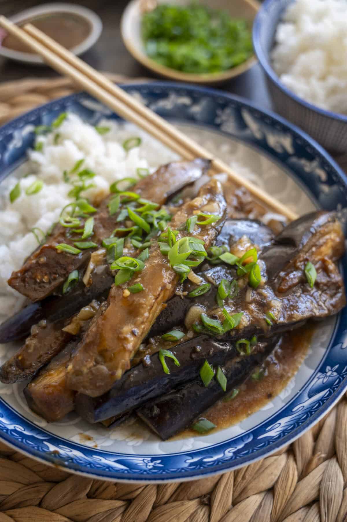 Stir-fried eggplant with garlic sauce and rice.