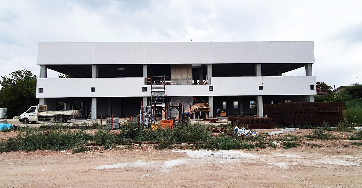 Il cantiere della nuova sede Avis Cesena in via Case Missiroli