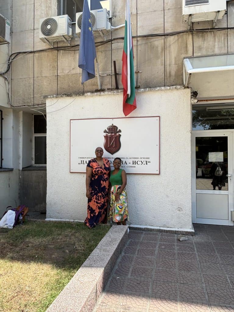 Poseshtenie ot Universiteta na Kvazulu-Natal – Darban, Yuzhna Afrika, gostite pred ISUL