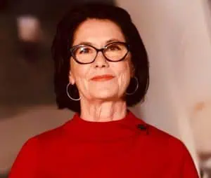 Dr. Elena Mustakova profile image 1